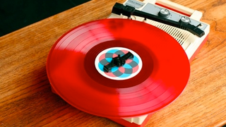 Even On a Tablet, iTunes Can't Compete with Red Vinyl